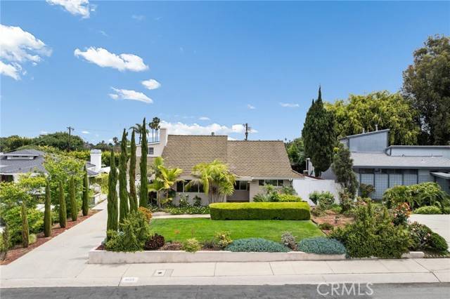 Los Angeles, CA 90008,3822 S Cloverdale Avenue
