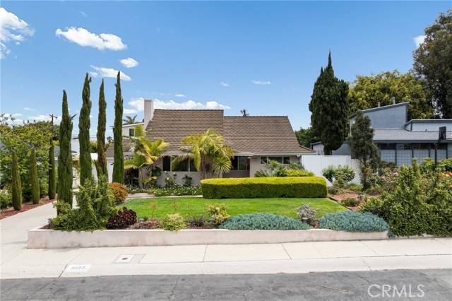 Los Angeles, CA 90008,3822 S Cloverdale Avenue