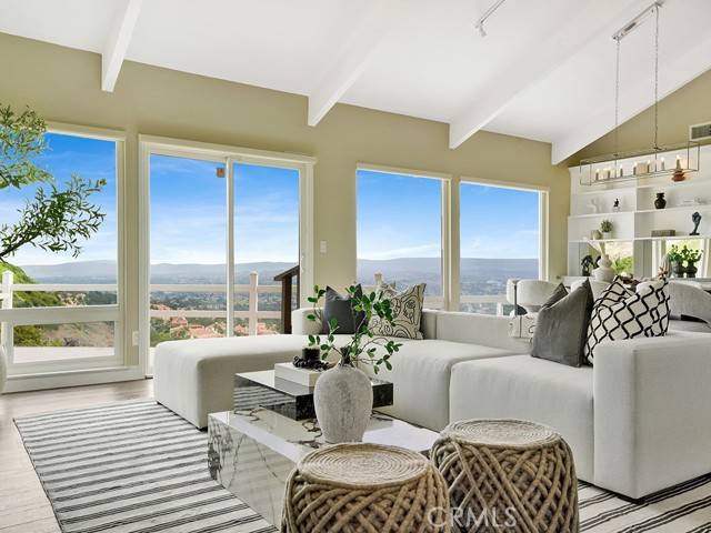 Laguna Niguel, CA 92677,31062 Flying Cloud Drive