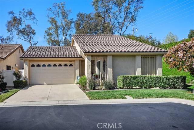 Mission Viejo, CA 92692,23692 Villena