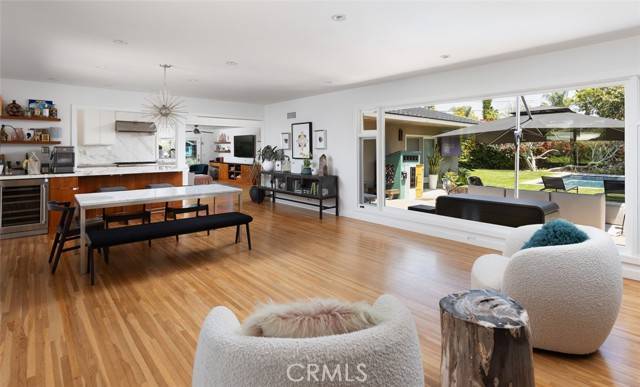 Newport Beach, CA 92660,2516 Vista Baya