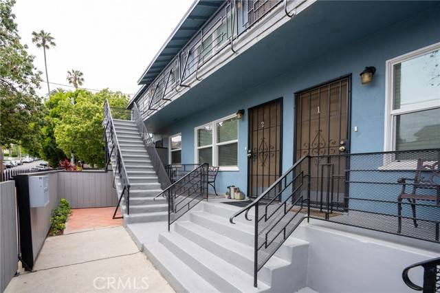 Los Angeles, CA 90004,4325 Clinton Street