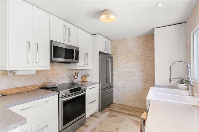 Laguna Hills, CA 92653,22352 Torino