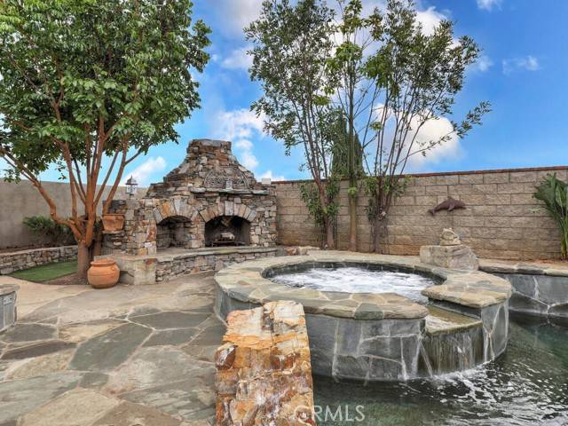 Lake Forest, CA 92630,25322 Romera Place