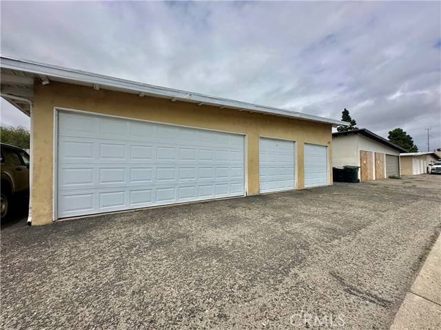 Costa Mesa, CA 92626,117 Clearbrook Lane