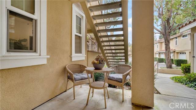 Tustin, CA 92782,189 Gallery Way