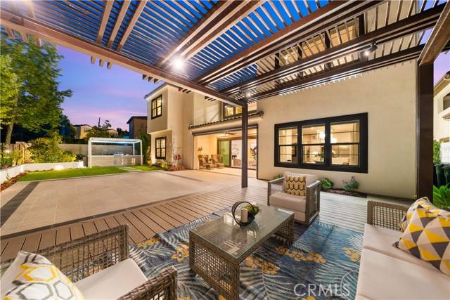 Irvine, CA 92618,100 Bellatrix