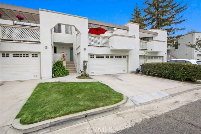 Orange, CA 92869,5846 E Creekside Avenue #10