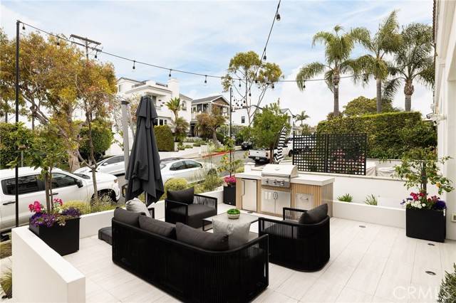 Corona Del Mar, CA 92625,502 Jasmine Avenue #A