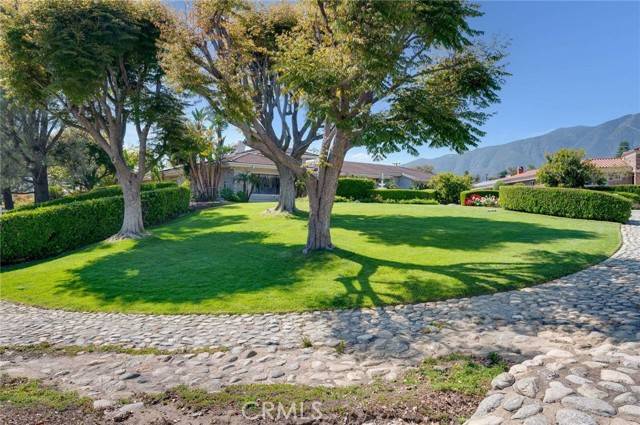 Claremont, CA 91711,3605 Leicester Court
