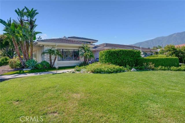 Claremont, CA 91711,3605 Leicester Court