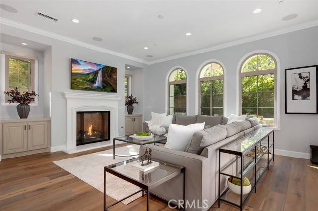 Irvine, CA 92602,25 Tenderfoot