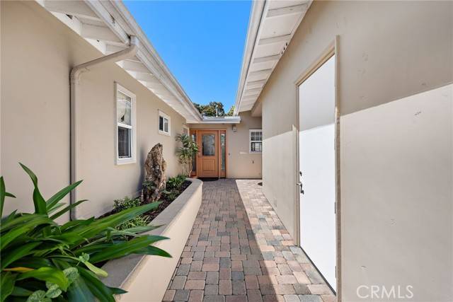 San Diego, CA 92111,4950 Mount Ashmun Drive