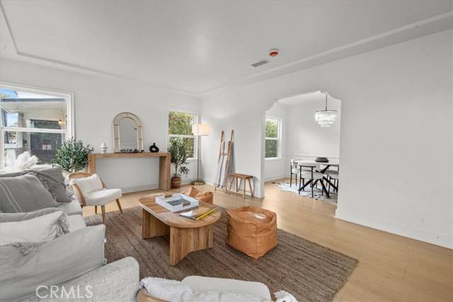 Los Angeles, CA 90047,2119 W 83rd Street