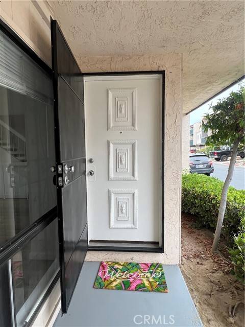 San Diego, CA 92119,6990 Caminito Perico