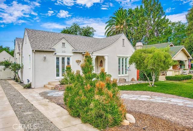 Redlands, CA 92374,816 College Avenue #1