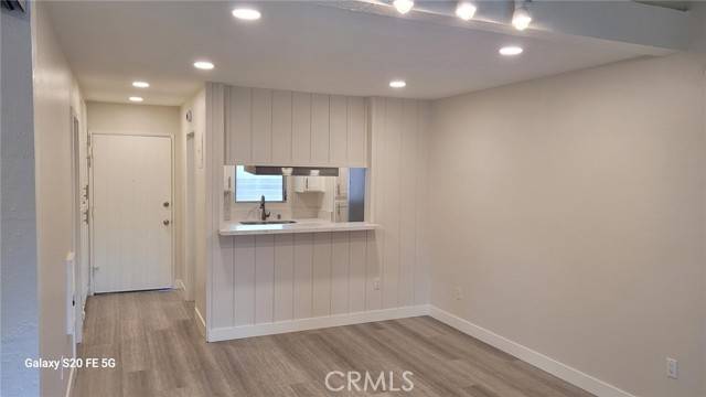 Santa Ana, CA 92707,1030 W Macarthur Boulevard #22