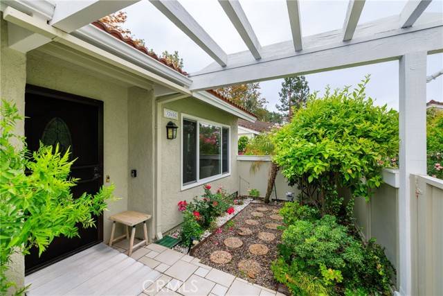 Laguna Woods, CA 92637,3268 San Amadeo #C