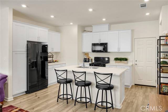 Rialto, CA 92376,1095 W Buttercup Lane