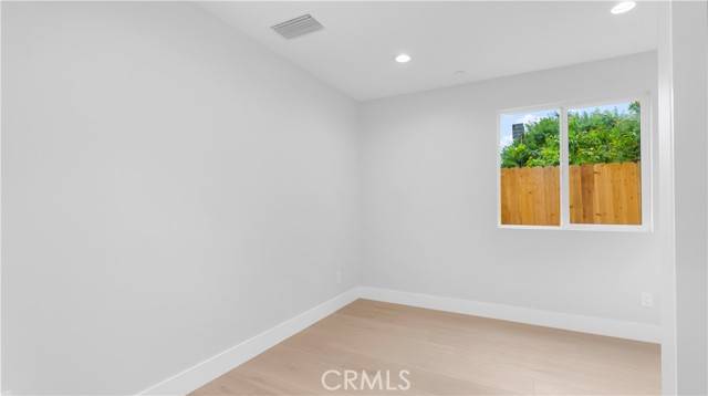 Lake Elsinore, CA 92530,16297 Gunnerson Street