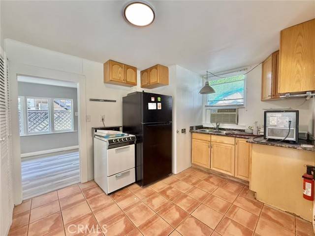 Pasadena, CA 91107,41 S Berkeley Avenue #1/2