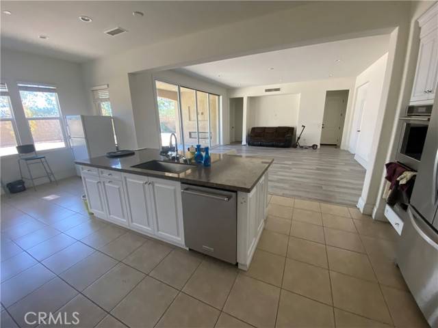Tustin, CA 92782,58 Windwalker Way