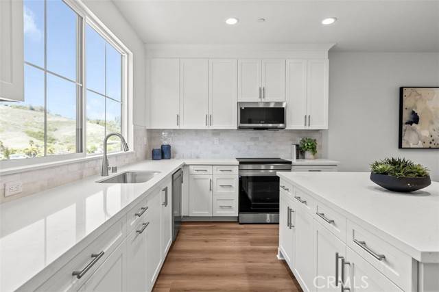 Carlsbad, CA 92008,2420 Chamomile Lane