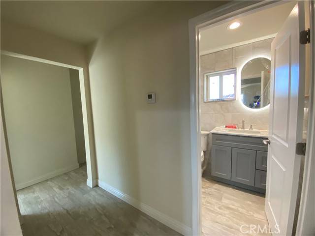Santa Ana, CA 92703,1727 W Santa Ana Boulevard
