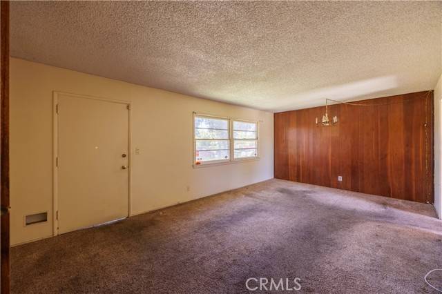 Santa Ana, CA 92707,2122 Magnolia Avenue