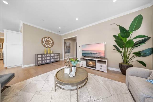 Irvine, CA 92620,54 Quentin