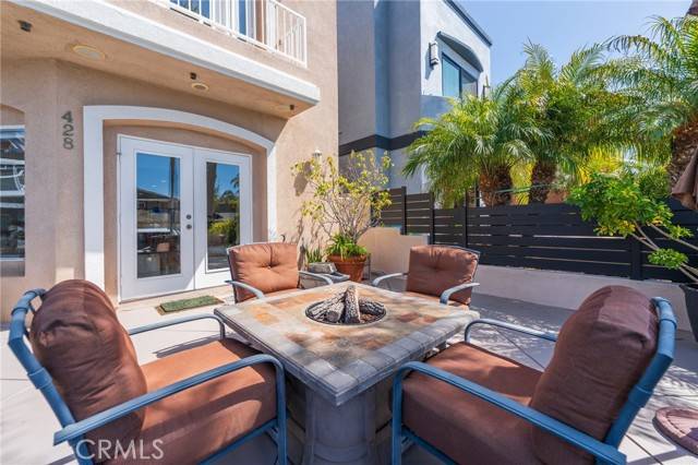 Huntington Beach, CA 92648,428 12th Street