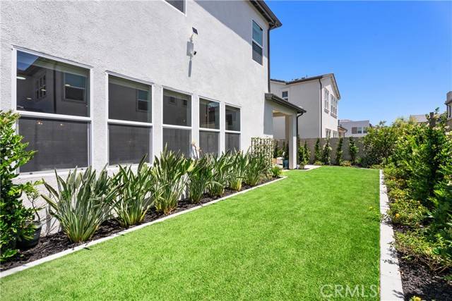 Lake Forest, CA 92630,141 Amber Oak