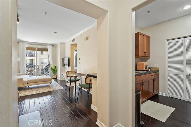 Irvine, CA 92612,3338 Watermarke Place