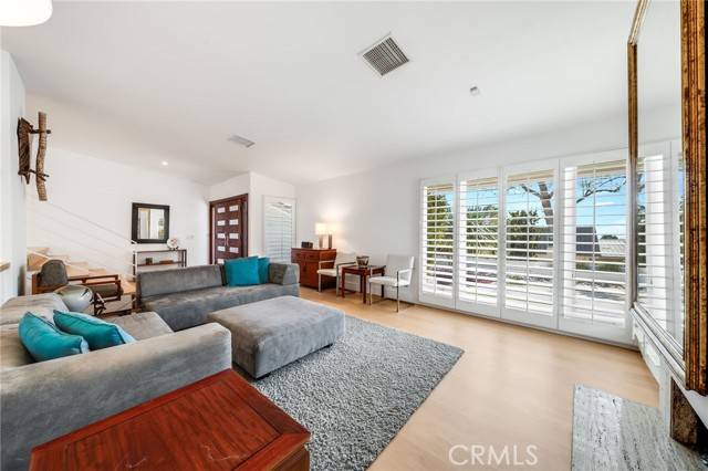 Santa Ana, CA 92705,1461 Cloyden Road