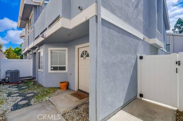 Torrance, CA 90504,2003 Artesia Boulevard #119