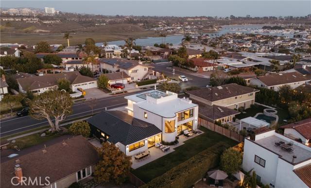 Newport Beach, CA 92660,1235 Santiago Drive
