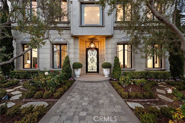 Newport Beach, CA 92663,530 Kings Road