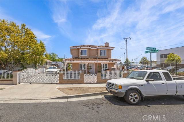 Santa Ana, CA 92704,1709 S Townsend St