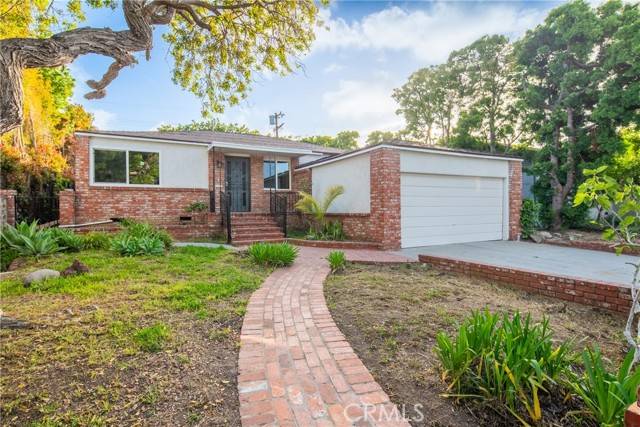 Los Angeles, CA 90034,3445 Tilden Avenue