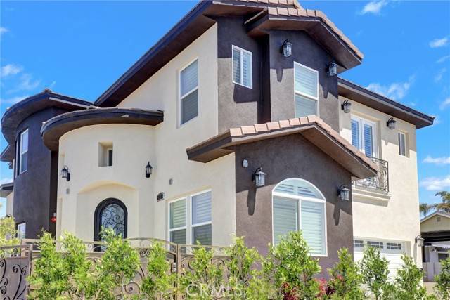 Huntington Beach, CA 92648,19002 Delaware Street