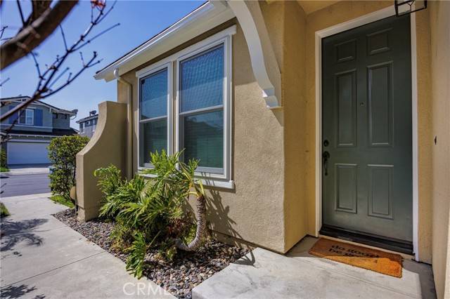 Buena Park, CA 90621,7 Bayview Drive