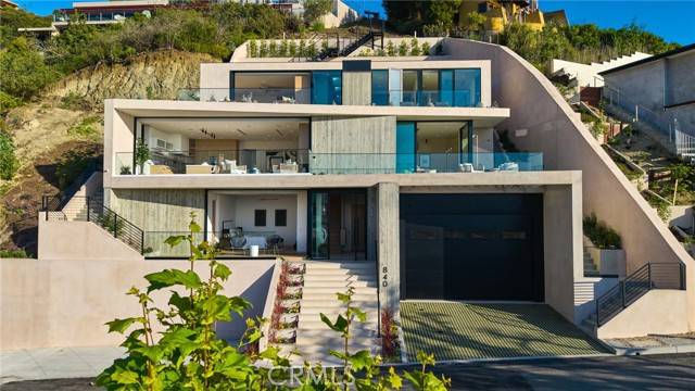 Laguna Beach, CA 92651,840 Gainsborough Drive