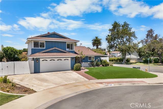 Laguna Hills, CA 92653,25001 Mackenzie Street
