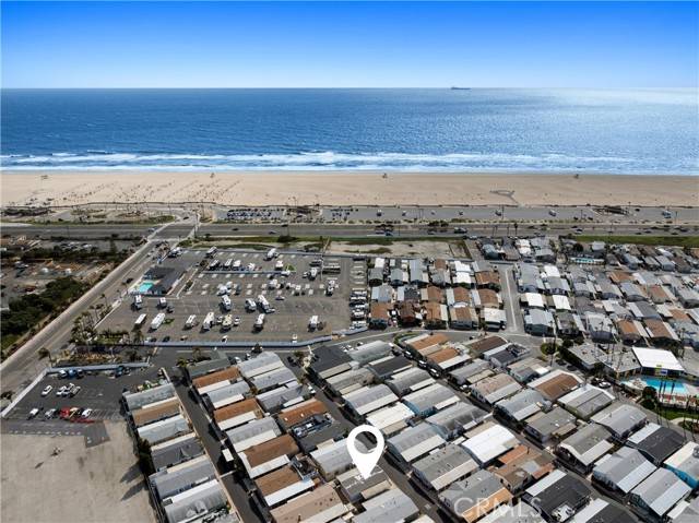 Huntington Beach, CA 92646,21851 Newland #260