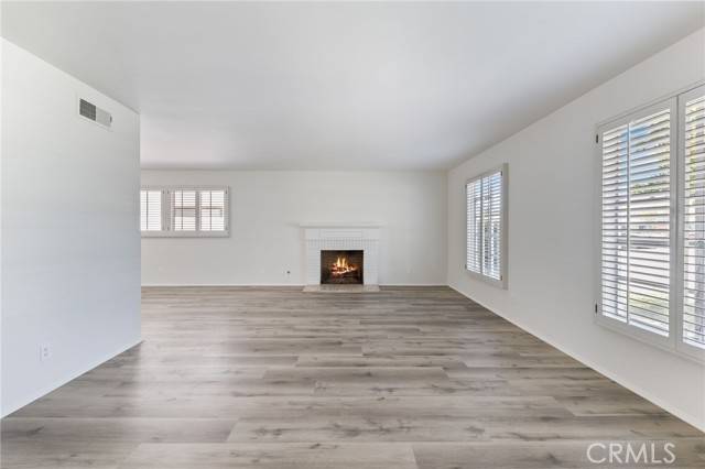 Costa Mesa, CA 92627,305 Robin Hood Lane