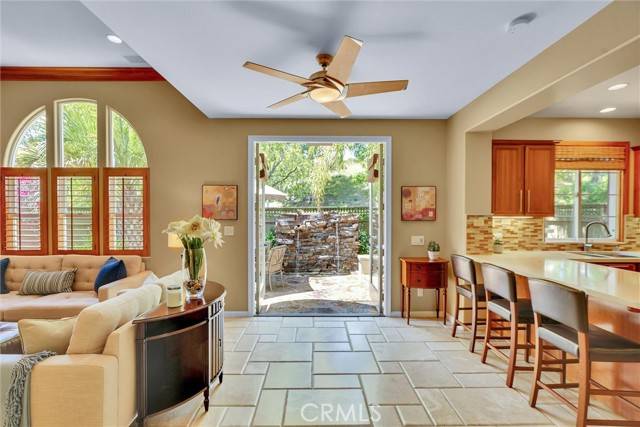 Valencia, CA 91355,26916 Carmelita Drive