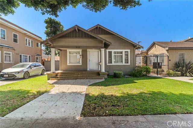 Long Beach, CA 90813,915 Cherry Avenue