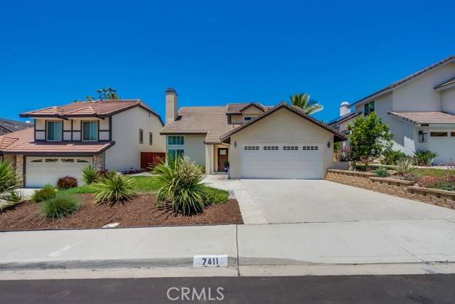 Carlsbad, CA 92009,7411 Brava Street