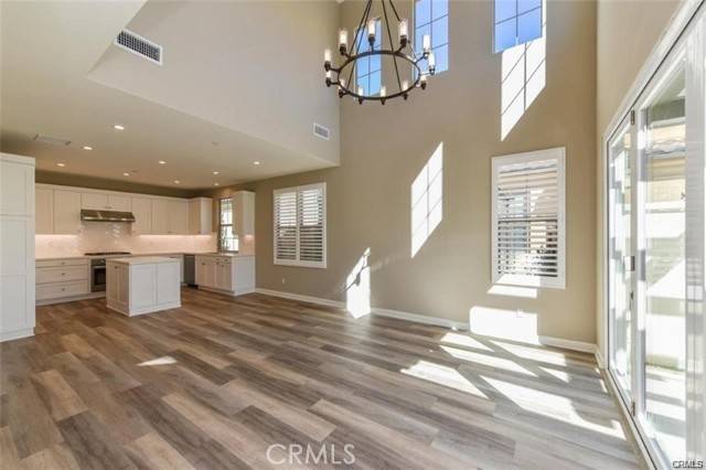 Irvine, CA 92618,160 Falcon Ridge