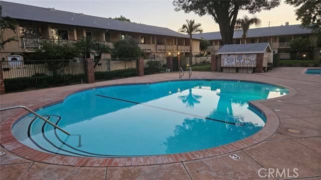 Reseda, CA 91335,8121 Canby Avenue #4